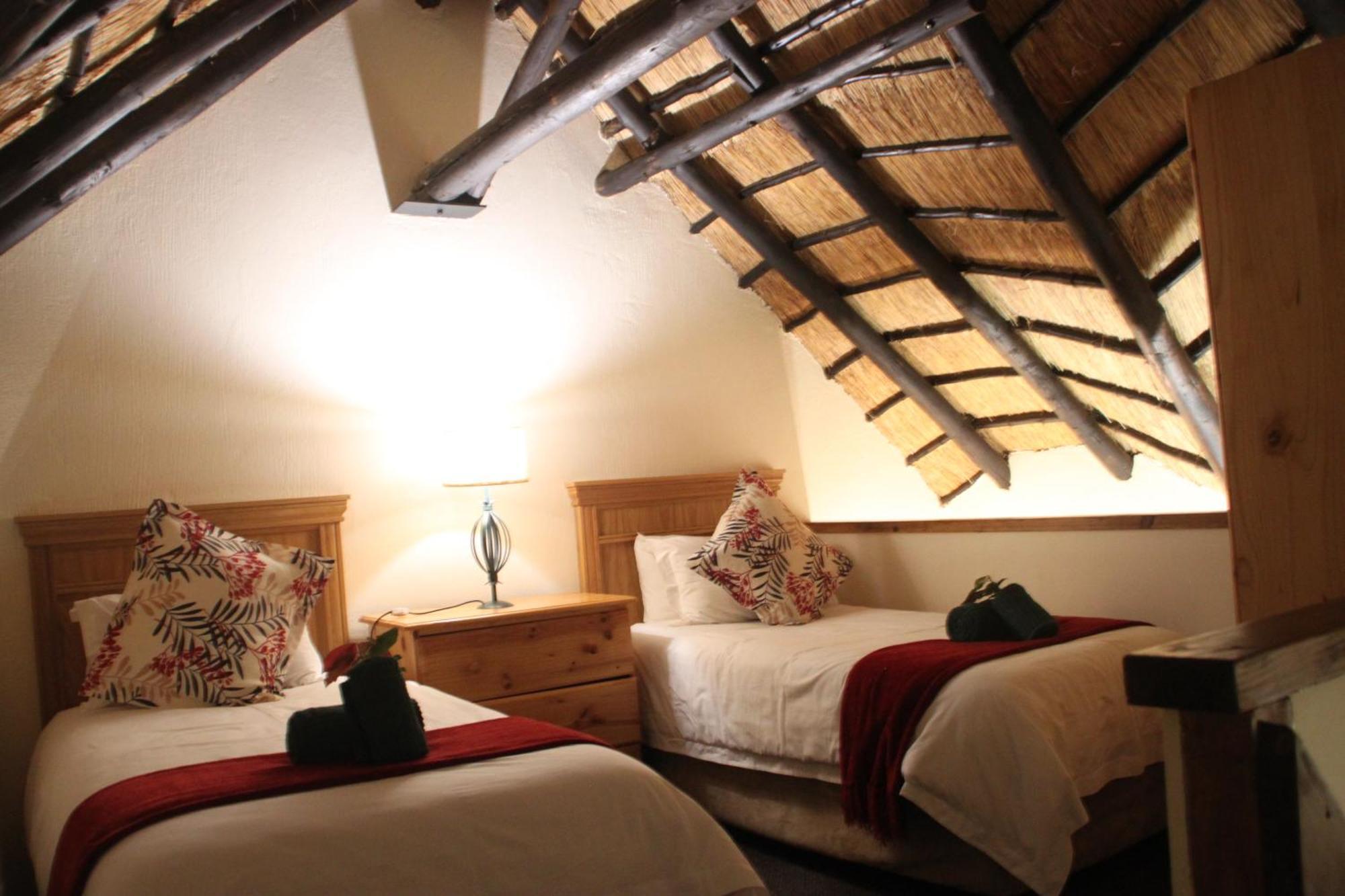 Gooderson Leisure Fairways Self Catering And Timeshare Gold Crown Resort Drakensberg Eksteriør billede